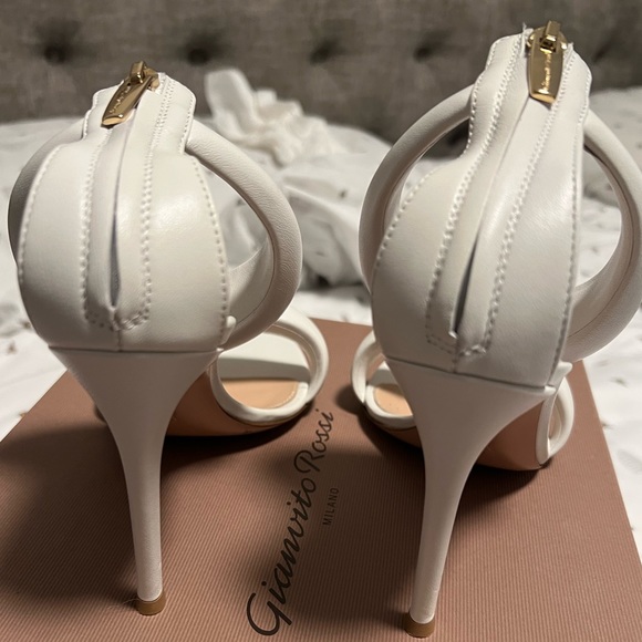 SOLD - Picture 2 of 11